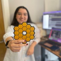 Houda Haidar (@blackholephd) 's Twitter Profile Photo Houda Haidar (@blackholephd) 's Twitter Profile Photo