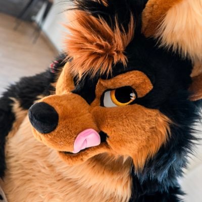 @DoggoTia