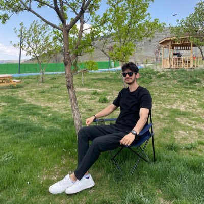 kubibeyy's profile picture. Har içinde biten gonca güle minnet eylemem