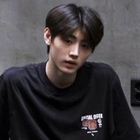 ꒰🖖🏻꒱ 𝐦𝐲 𝐛𝐞𝐞 ! ◜🧈🥛◞ (@hiwhiwar) 's Twitter Profile