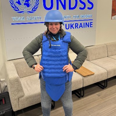 🇺🇳 HQ/@UN_OpSupport丨Prior @UNDSS @UN_Ukraine, HQ/DM, UNON/DAS + HQ/DPKO丨Adjunct @PoliSciJjay丨 YPP, 2011 + MA, 2017丨she/her