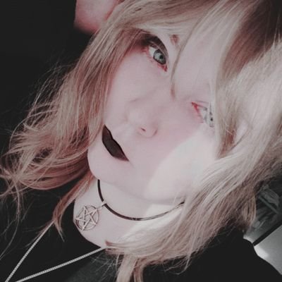 sadgengarnoises's profile picture. .˳·˖✶𓆩𓁺𓆪✶˖·˳.
♱ 𝔭𝔢𝔯𝔰𝔬𝔫𝔞𝔩 𝔱𝔥𝔬𝔲𝔤𝔥𝔱𝔰