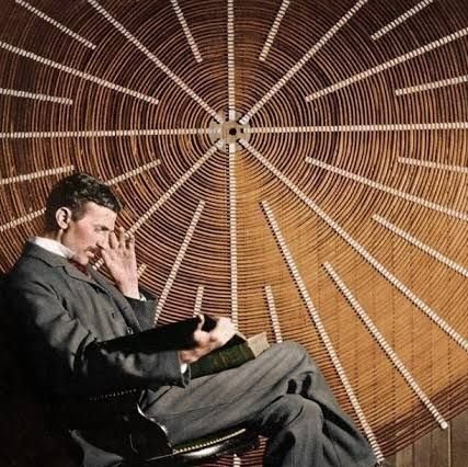 nikolianteslian's profile picture. Engineer and Futurist