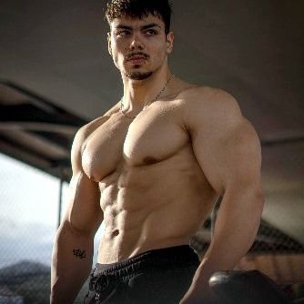 un joven increíbles ganas de ser fuerte y más....