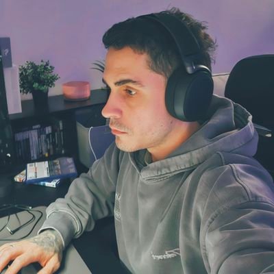 Digs Video games and soccer.Positive Gaming .Let’s play some games PSN: sharkpt94
Follow me on Instagram: https://t.co/rapC4ecrPg