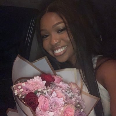 moe_yinoluwa's profile picture. Just Keep Swimming 🦋 🫶🏼 | Anything F1 #44 #16