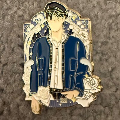 My love for pins started at the US Open 1996, working with the vendor. My Pin Album has grown to collecting all kinds of pins from every part of my life.