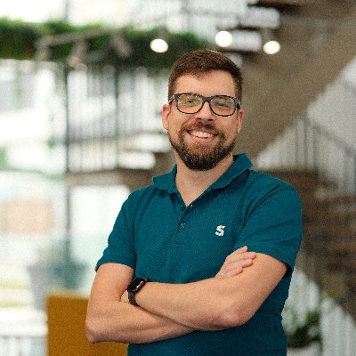Portuguese living in Serbia, Novi Sad. Husband, Father, Software Programmer, Geek, Gamer.