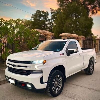 mack truck is available for sale or rent
sale/$36,500 rent/$700 for a week deposit before service your address/location and name payment method