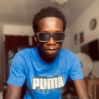 muslim 🤲 , Peace and blessings to the Prophet(SAW). Man United Fan❤️,Student @universityofthegambia