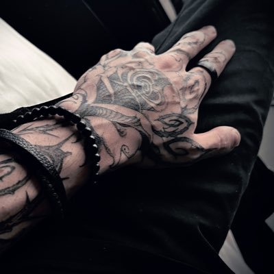 loveyourtraumas's profile picture. 26 Mostly misogyny