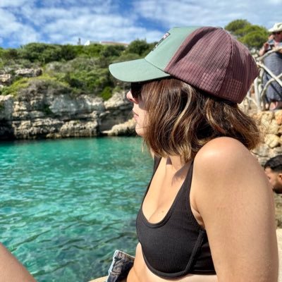 IsabelSantosG's profile picture. 