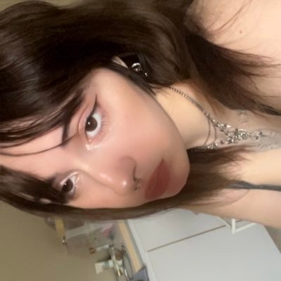 𝘌𝘷𝘦𝘯 𝘪𝘧 𝘸𝘦 𝘥𝘰𝘯'𝘵 𝘵𝘰𝘶𝘤𝘩 𝘦𝘢𝘤𝘩 𝘰𝘵𝘩𝘦𝘳, 𝘺𝘰𝘶 𝘢𝘯𝘥 𝘐 𝘢𝘳𝘦 𝘭𝘪𝘬𝘦 𝘰𝘯𝘦.