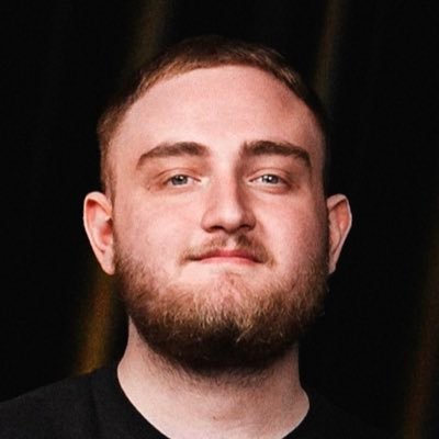 oyun oynuyorum ve arada film izliyorum, pek ekstrası yok. kaancan@lokiin.com | @demarkegaming