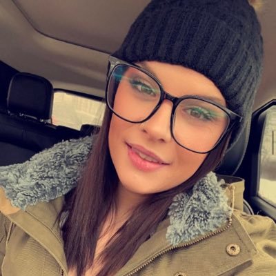 KateBethen's profile picture. Am looking for a serious relationship don’t come into my dm and say hurtful things please 🤦‍♂️❤️🌹
