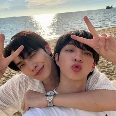 pohpandee's profile picture. #maxkybas

#แม็กกี้บาส

#6CODE

#maxky_rp

#บาสเด็กอ้วนที่แท้จริง