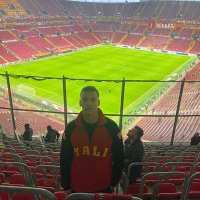 E K'⁹⁸ (@efekilin9) Twitter profile photo