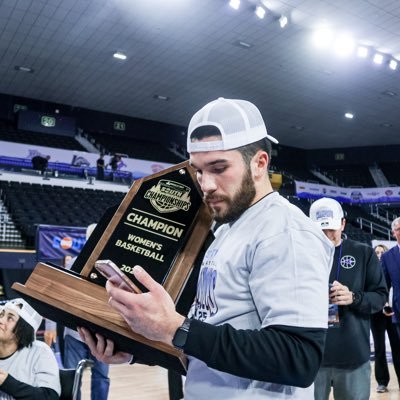 @hpuwbb Assistant Coach 🏀 Blessed by Christ | Connecticut born