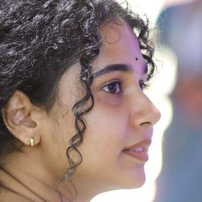 devathai0's profile picture. ✨ Captivating minds & hearts | 🌍 Exploring the world one smile at a time | 💫 Living life with passion & purpose | 📸 Moments that matter