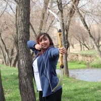 Nur (@hufflenur) 's Twitter Profile