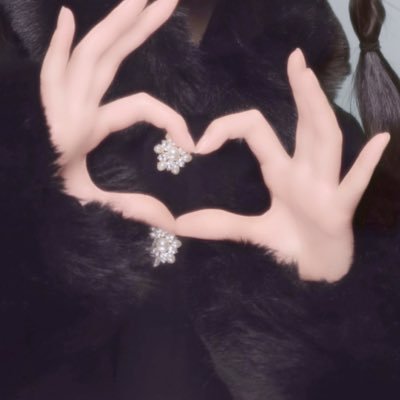 inuinu_103's profile picture. 成人済20↑ オタク 色々見ます🍀*゜