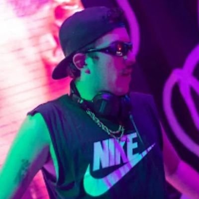 𝙏𝙪 𝙢𝙖𝙡𝙫𝙞𝙖𝙟𝙚 𝙛𝙖𝙫𝙤𝙧𝙞𝙩𝙤🥵
DJ ALETOSO🧞♂️📀
DIRECTOR DE CINE 🎥
007 ⚡