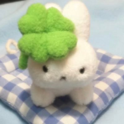 longantui07tt's profile picture. 哭 https://t.co/VmuFRK87JA