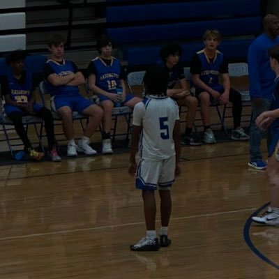 5,7 SG/PG airport high school Isiahowens484@gmail@.com put your trust in god ❤️