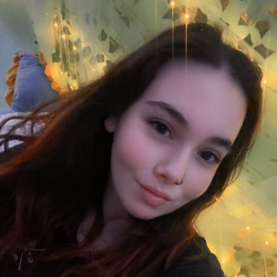 •25 y/o - she/her //𝑾𝒉𝒆𝒓𝒆 𝑾𝒐𝒓𝒅𝒔 𝒇𝒂𝒊𝒍, 𝑴𝒖𝒔𝒊𝒄 𝒔𝒑𝒆𝒂𝒌𝒔💗 // #actuallyautistic #directioner #musiclove #mentalhealthmatters