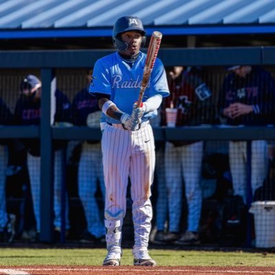 TPL pro Elite 16u baseball ⚾️ God’s Gift & He guides my steps!🤟🏾Outfielder/LHP c/o 2026🎓 Email:bakerlandyn14@gmail.com phone:601-910-8628 @JAraiderBSB
