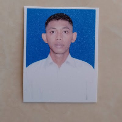 saputra220214's profile picture. 