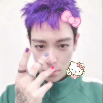 ᚷ 20 . did/bpd/aut ㅤ⏖ sexed up abusive lesbian ⚢ ⠀⠀⠀⠀⠀⠀⠀⠀— she¹ hx² thou³ ONLY ⠀⠀⠀⠀⠀⠀⠀⠀ ⠀⠀⠀⠀⠀⠀ 🎧 brian griffin irl doubles kys