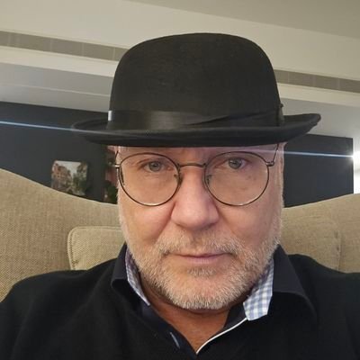 Lusterchrin's profile picture. 