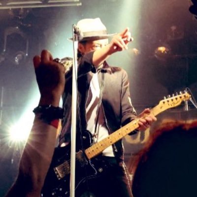 The_CALLINGS's profile picture. @The_CALLINGS_(Vocal&Guitar) 西東京パンクロック代表、国分寺の虎 / 2025.10.18(土)下北沢SHELTER 『RULE FROM THE WEST TOUR 2024-25 FINAL』開催🎙️⚡️