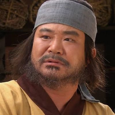 Bichwa_19's profile picture. 