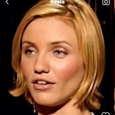 NatStockwell's profile picture. Gen X quaintrelle • sun junkie • compulsive recycler • woman of appetite • parent to one ‘BeanDog’• thinking out loud! • IG tutti_natale