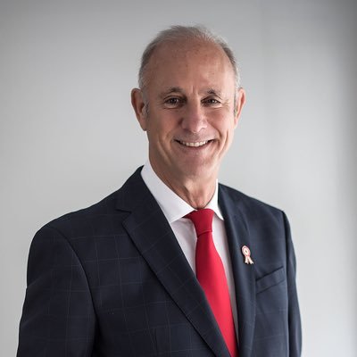 Excanciller, creyente y porfiado amante del Perú 🇵🇪. Esposo, padre y abuelo. PhD, internacionalista, graduado en la ENA.