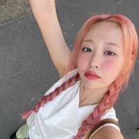 laurita ★ VIU A YVES (@chyevs) 's Twitter Profile