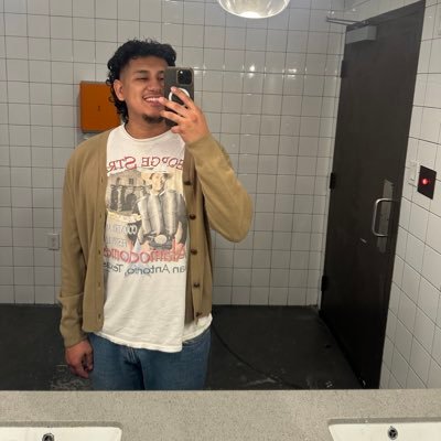 _Mikeh0ncho's profile picture. 2 make it beautiful to live