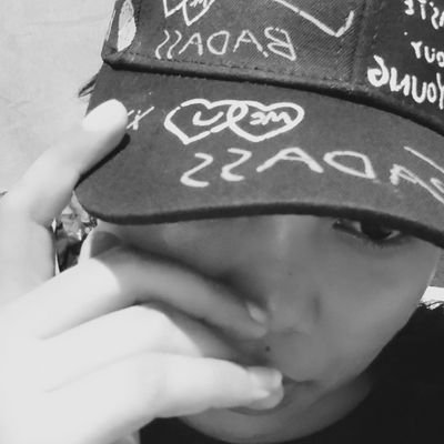 samsunias's profile picture. Laughter is the best revenge 👅👏