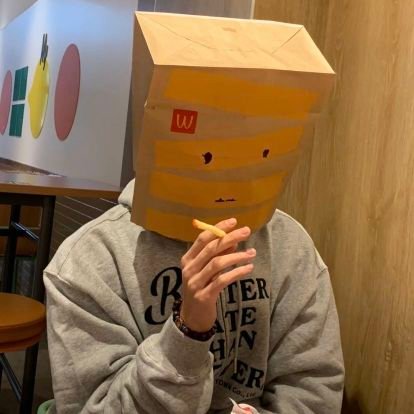 ShuiGuoTangYuan's profile picture. 