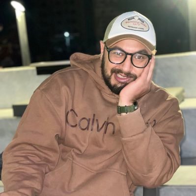 #FreePalestine 🇵🇸 | Frontend & Mobile Engineer | Passionate about AI | Simplifying Web & App Development | HTML, CSS, JS & Flutter