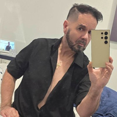latino bottom Gen Guy looking for blk latino top .. the bigger the thicker the better.