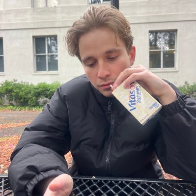 kobi_kelemen's profile picture. I like robots