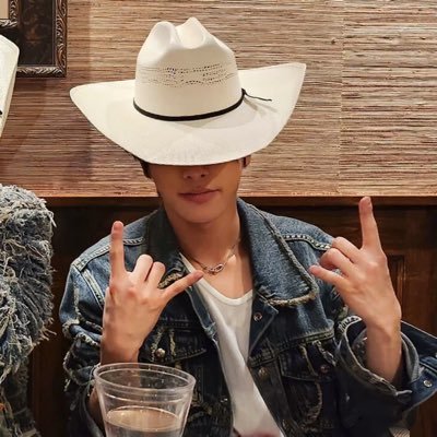 [ ⠀ ⠀ ⠀ ##!&%★ ⠀ ⠀ ⠀ ୧ ⠀ 𝓵.osᥱr ⠀ ୨ ⠀ ⠀ ⠀ @ ⠀ ⠀ 📓 ⠀ ⠀ じ ⠀ ⠀ ⠀ 𝟵𝟬
