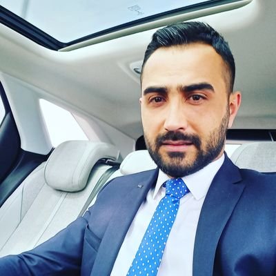 Yarının ölüleriyiz kimliğimizi abartmaya gerek yok.😇