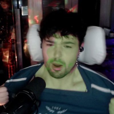 Twitch Partner: CEO of Chaotic Energy. || sometimes I roleplay || Business Contact: calxoniettv@gmail.com ||