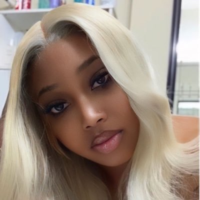 Jalibri_'s profile picture. Security Officer 👮🏽‍♀️ Young & Turnt 💋
