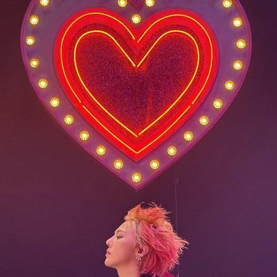 アンニョン
韓国ミュージシャン 韓国ドラマ
が好きです
無言フォロー失礼します😘
サブ垢は
@Rosemary318469だよん
こちらもどうぞ
普段はThreadsにいます
Threadsも垢3個あります🌼👑🌼