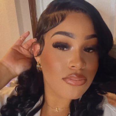 im grateful that I found my groove , and I’m humble but I got the juice 💅🏽